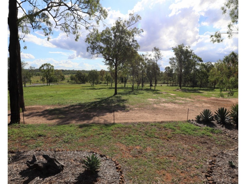 1 Dan Road, Hatton Vale QLD 4341