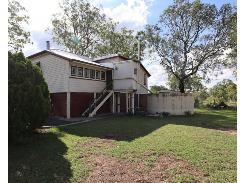 1 Dan Road, Hatton Vale QLD 4341