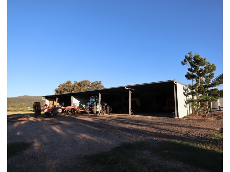 10 McGarrigal Road, Laidley Creek West QLD 4341