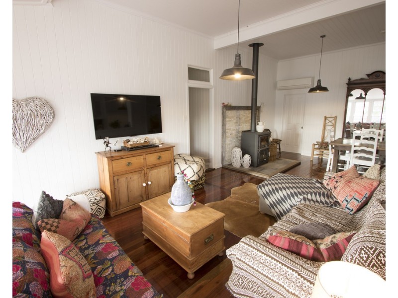 10 McGarrigal Road, Laidley Creek West QLD 4341