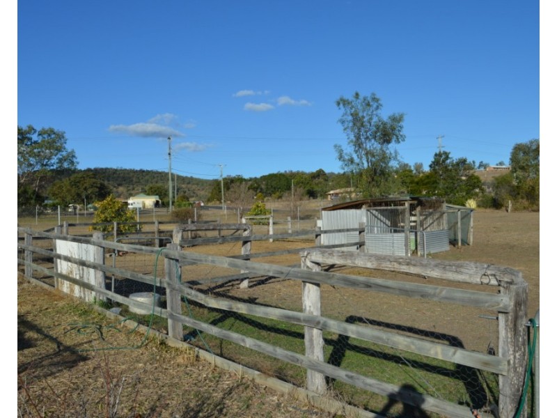 10 Acacia Court, Plainland QLD 4341