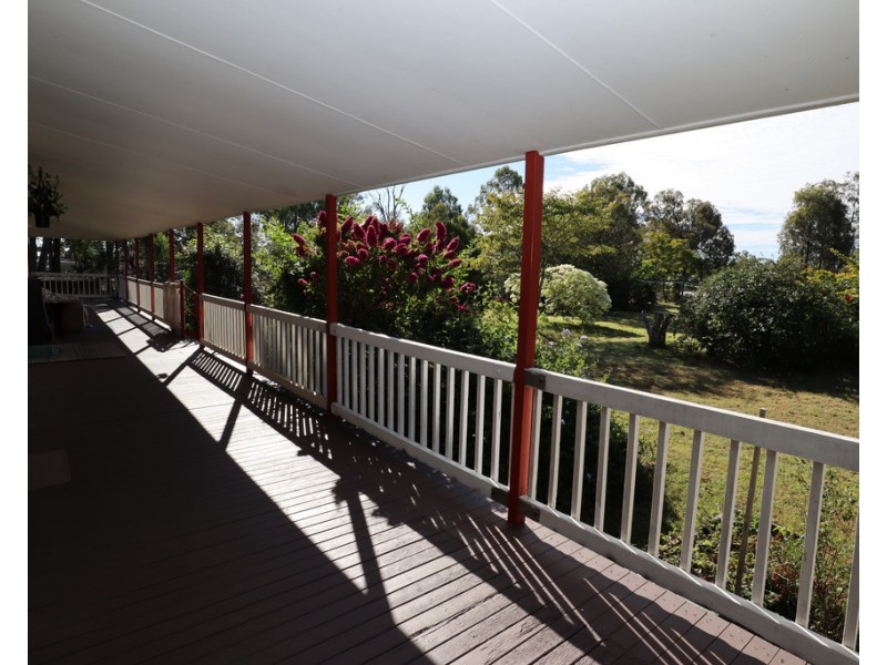 32 Pitt Road, Blenheim QLD 4341