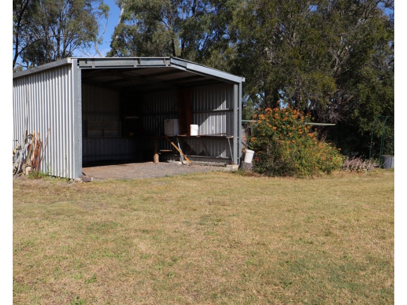 32 Pitt Road, Blenheim QLD 4341