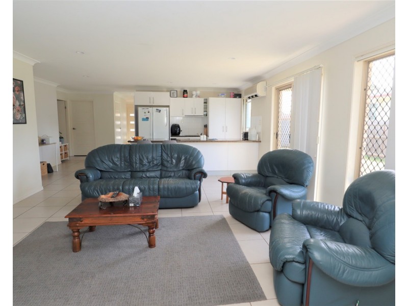 3 Stanford Place, Laidley QLD 4341