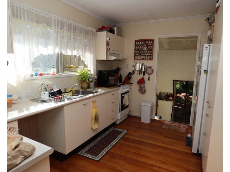 15 Yellowood Court, Kensington Grove QLD 4341