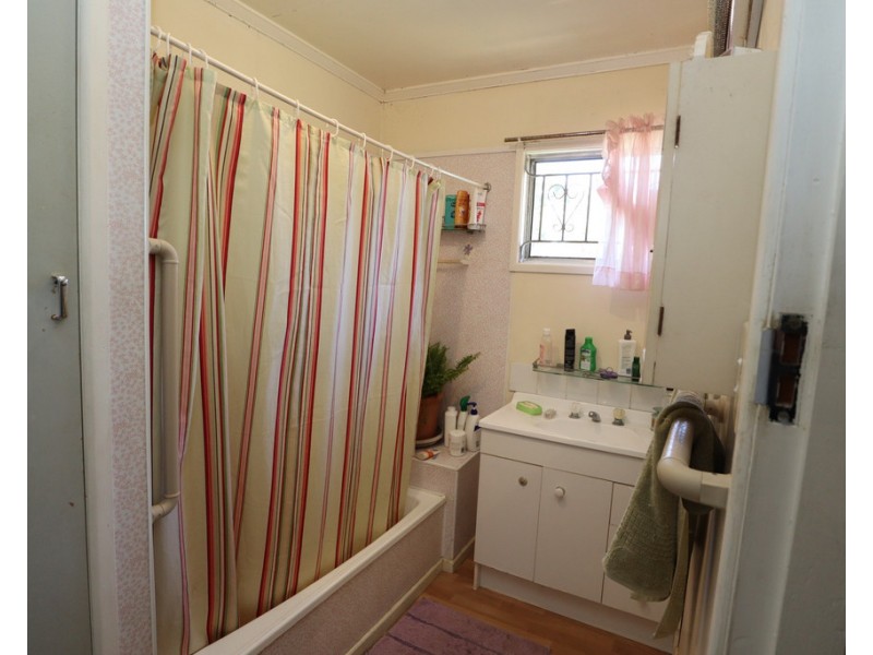 15 Yellowood Court, Kensington Grove QLD 4341