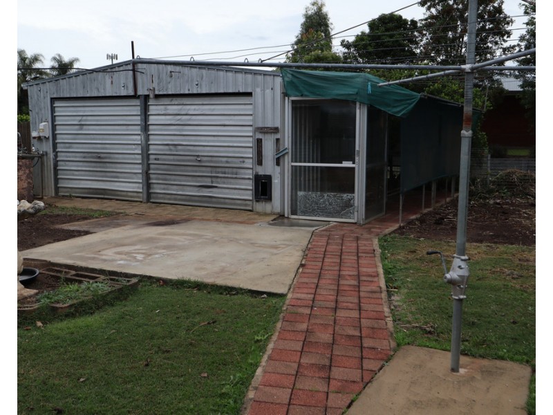 9 Robinson Road, Laidley QLD 4341