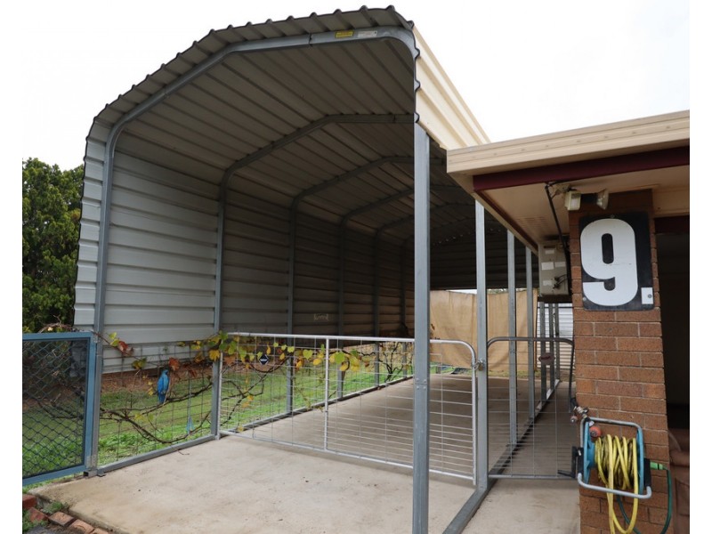 9 Robinson Road, Laidley QLD 4341