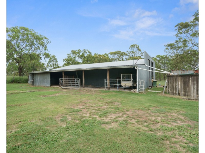 127 Brigalow Street, Placid Hills QLD 4343