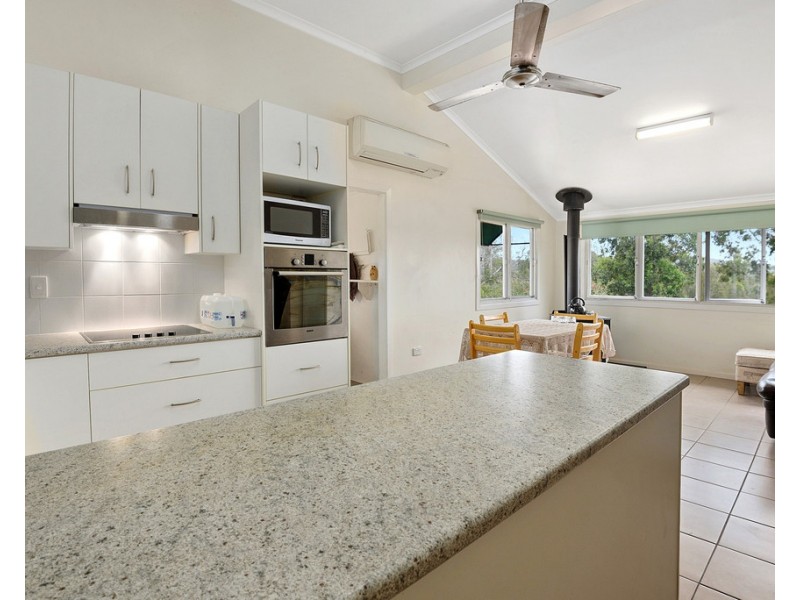 127 Brigalow Street, Placid Hills QLD 4343