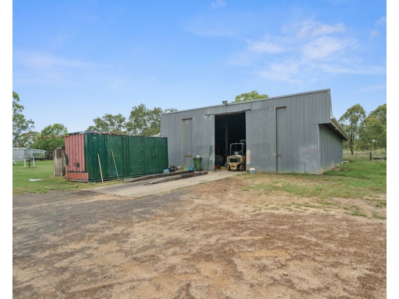 127 Brigalow Street, Placid Hills QLD 4343