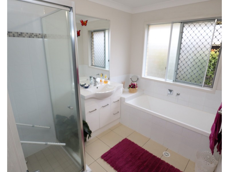 29 Cunningham Avenue, Laidley North QLD 4341