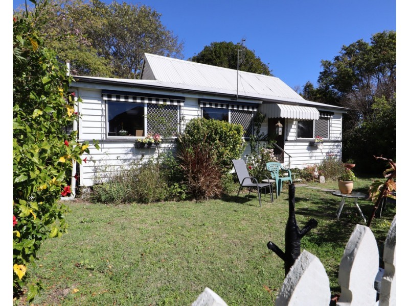 46 Hayes Street, Laidley QLD 4341