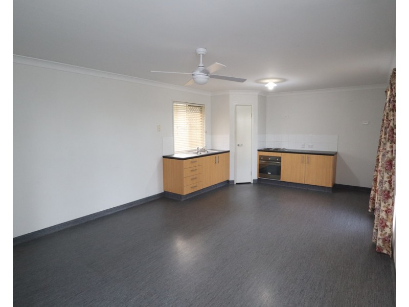 60 Australia II Drive, Kensington Grove QLD 4341