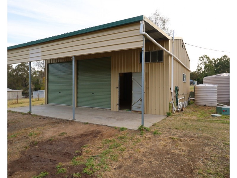 60 Australia II Drive, Kensington Grove QLD 4341