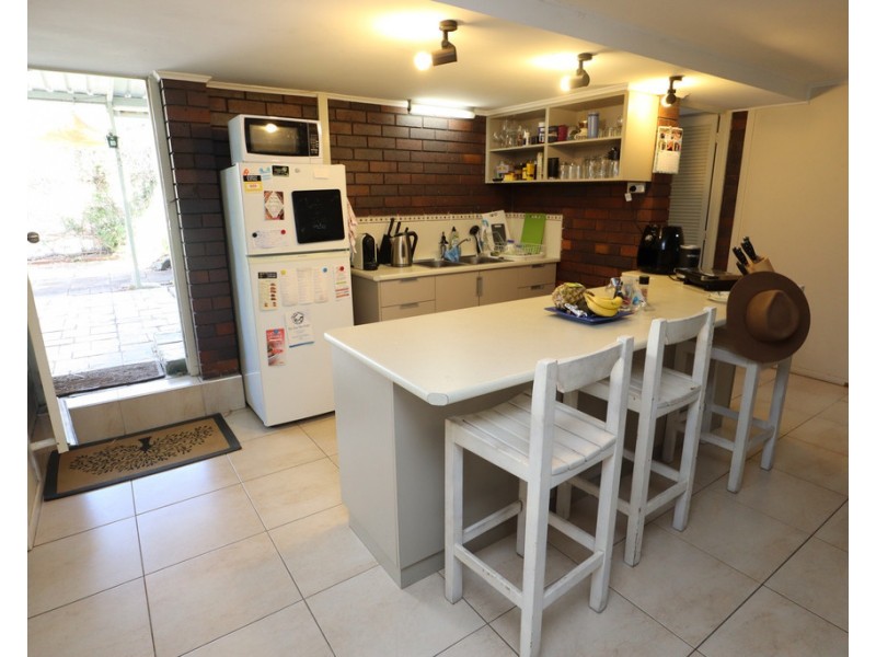 11 Robert Street, Forest Hill QLD 4342