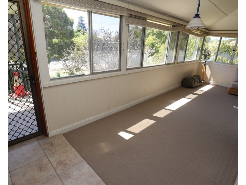 11 Robert Street, Forest Hill QLD 4342