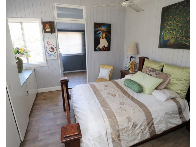 77 Mount Berryman Road, Mount Berryman QLD 4341