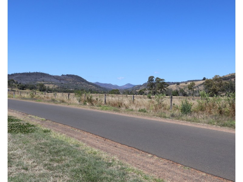 77 Mount Berryman Road, Mount Berryman QLD 4341