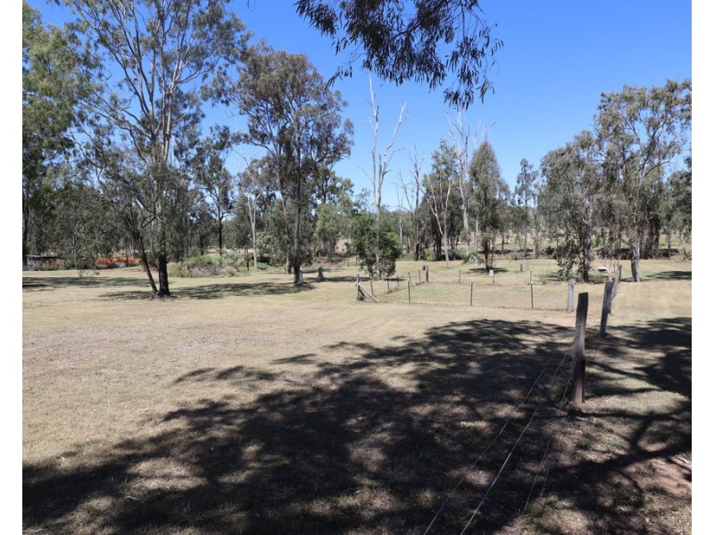 35 Blenheim Road, Laidley Creek West QLD 4341