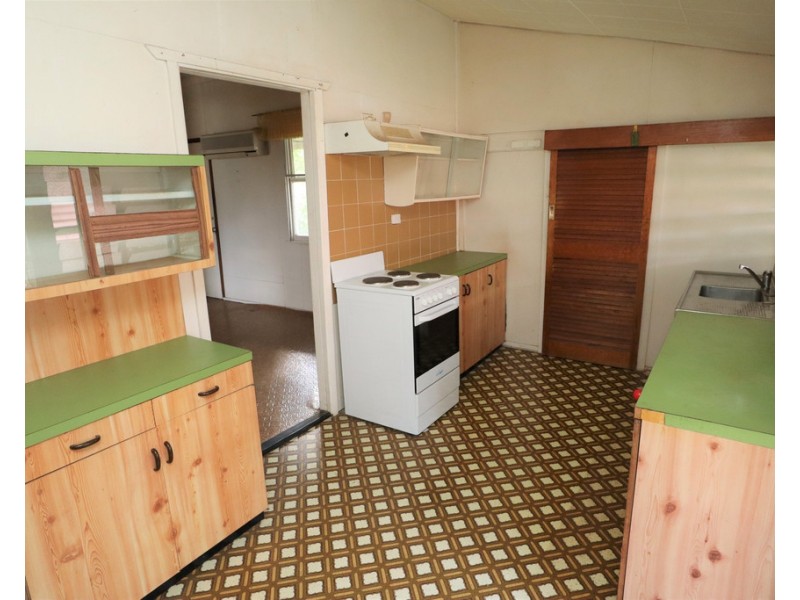 7 Hunt Street, Forest Hill QLD 4342