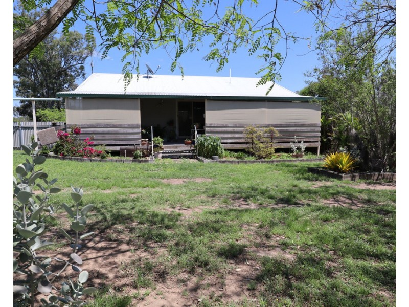 38 Mountain View Drive, Plainland QLD 4341