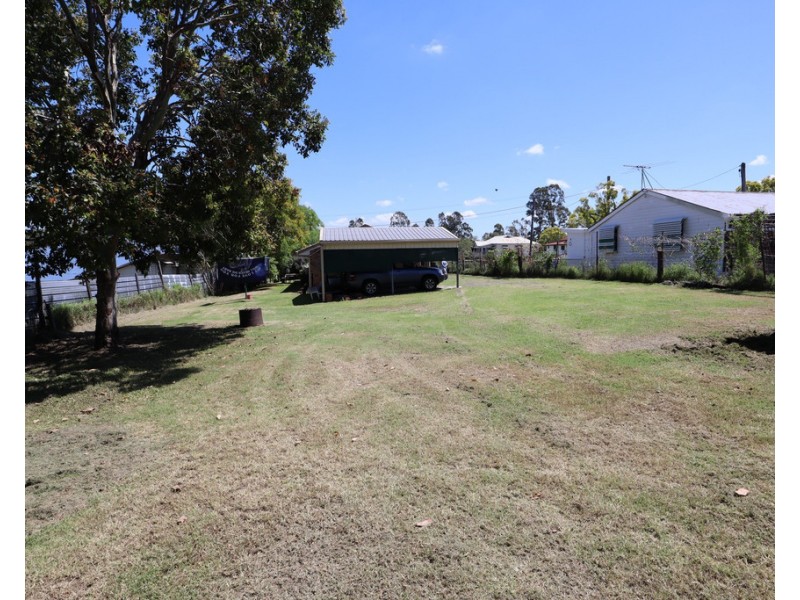 100 Drayton Street, Laidley QLD 4341