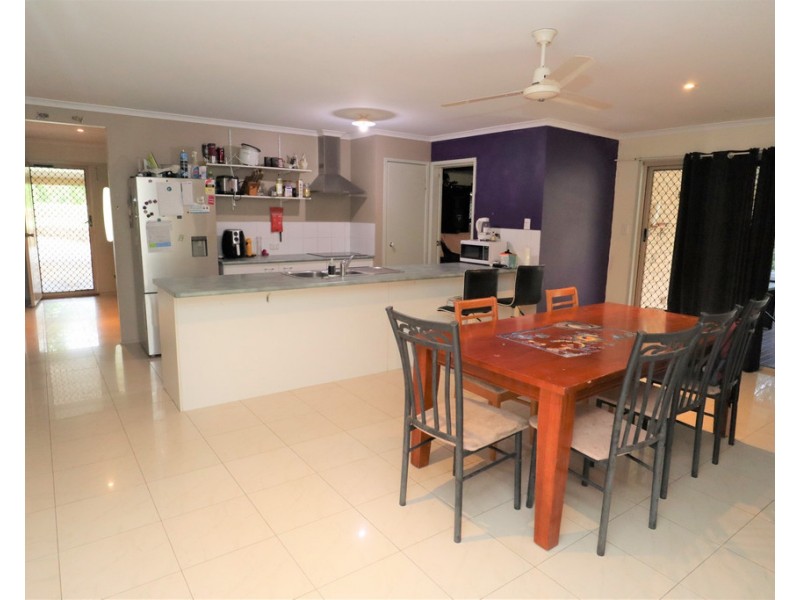 17 Bentley Drive, Regency Downs QLD 4341