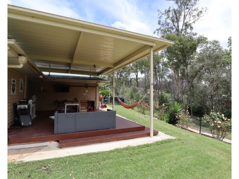 17 Bentley Drive, Regency Downs QLD 4341