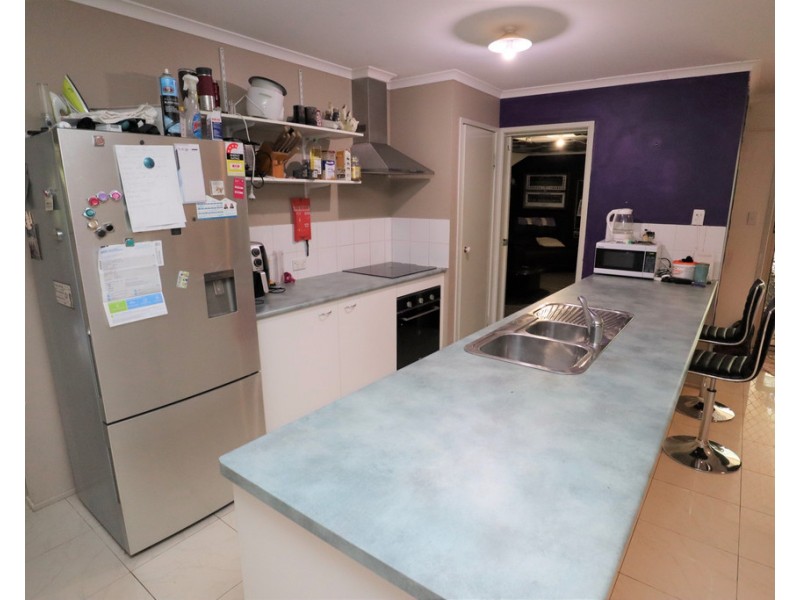 17 Bentley Drive, Regency Downs QLD 4341