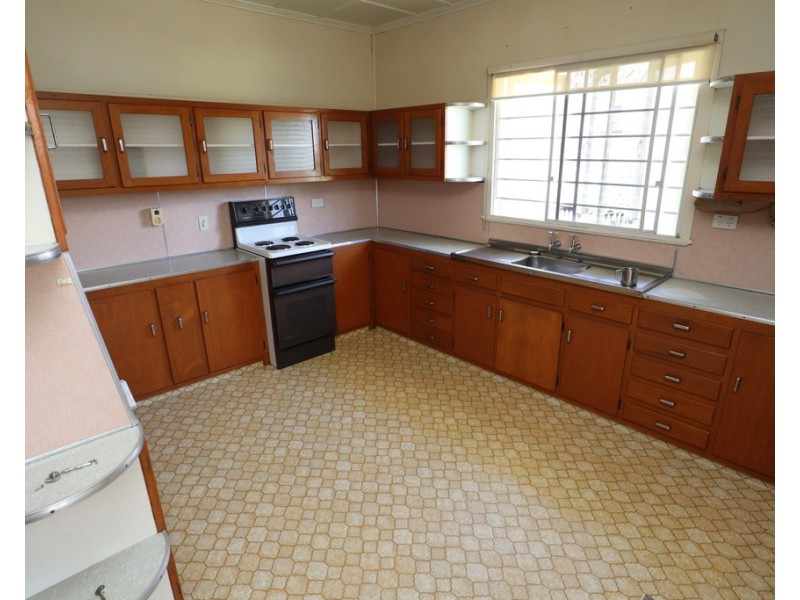 27 Orton Street, Laidley QLD 4341