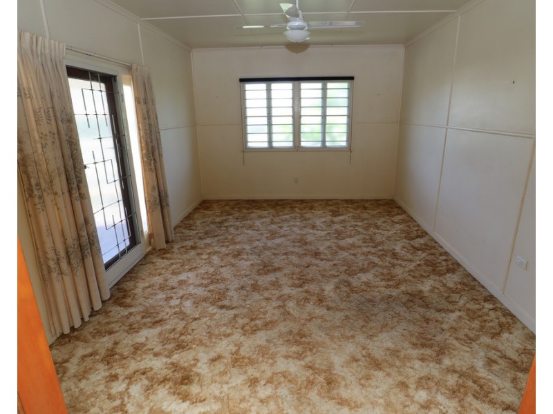 27 Orton Street, Laidley QLD 4341