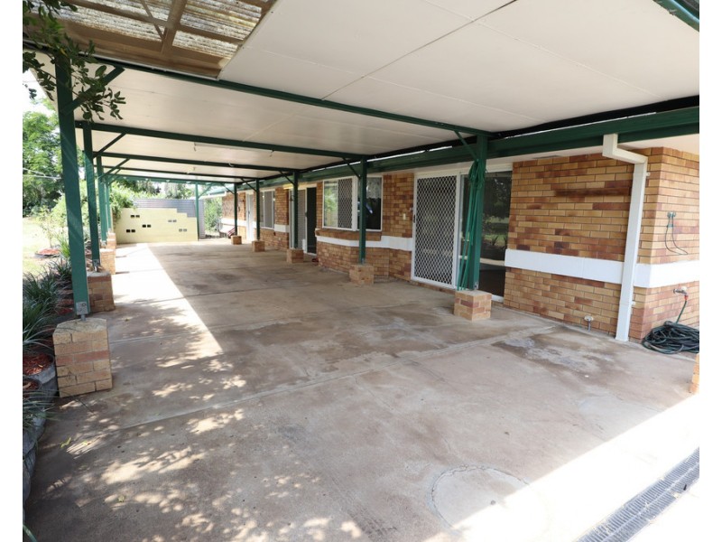 9 Hewett Drive, Regency Downs QLD 4341