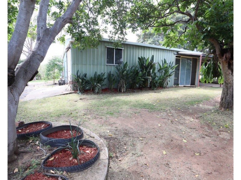 9 Hewett Drive, Regency Downs QLD 4341