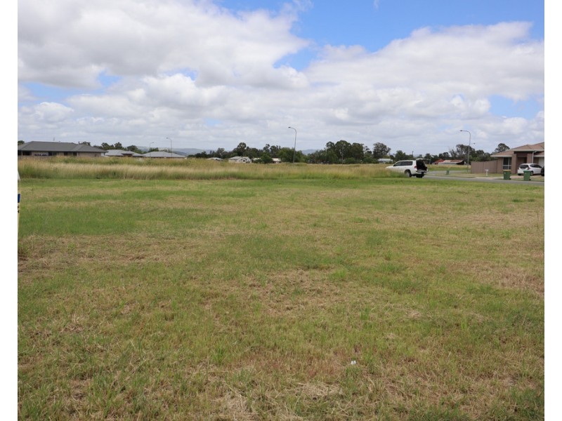 1 Brighton Street, Laidley North QLD 4341