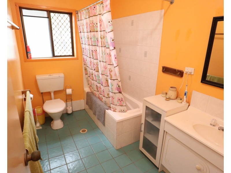 10 Brendan Court, Hatton Vale QLD 4341