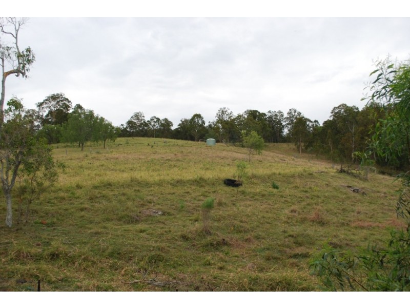 35 Long Gully Rd, Summerholm QLD 4341