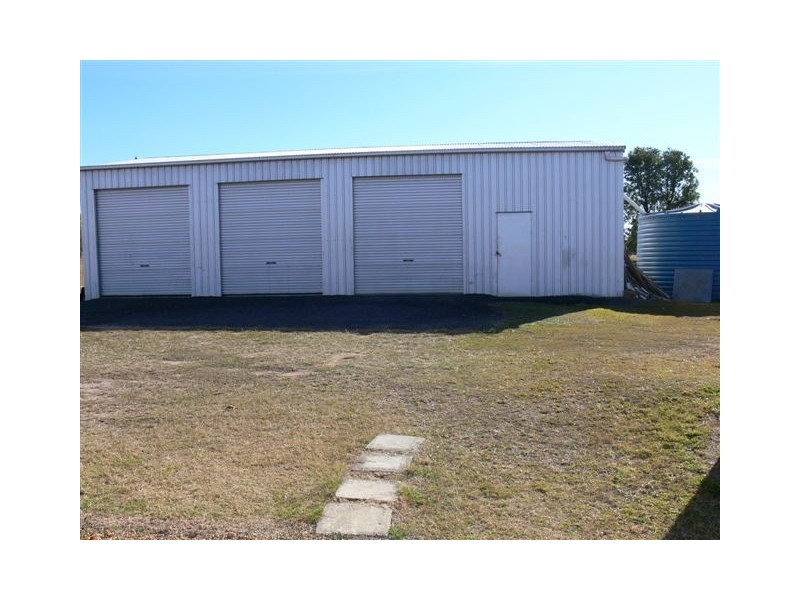 10 Jimba Road, Lockyer Waters QLD 4311