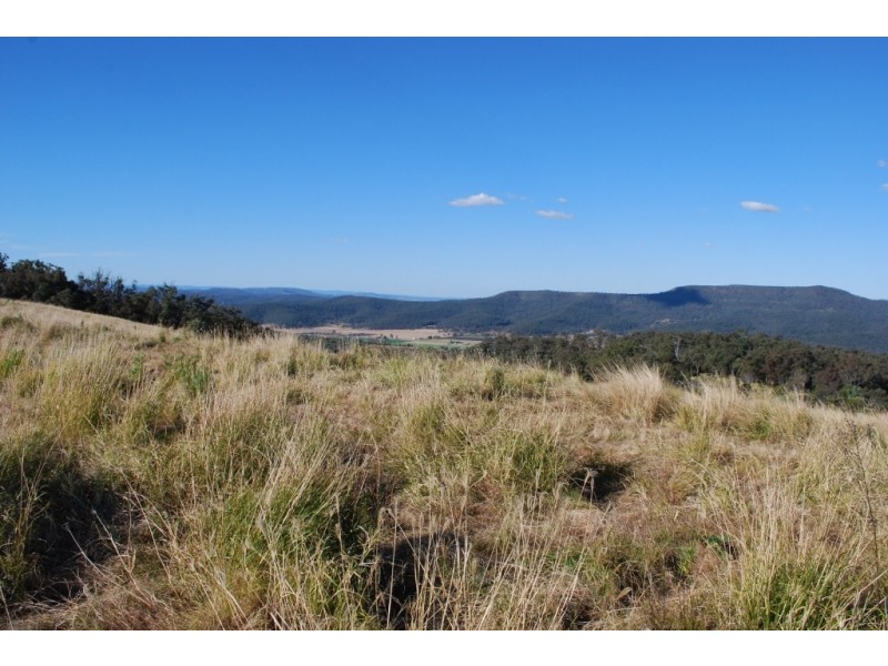 4 Dalton Rd, Mount Berryman QLD 4341