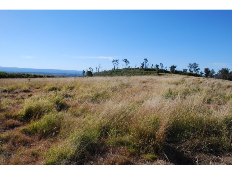 4 Dalton Rd, Mount Berryman QLD 4341