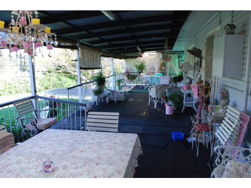 9 Summer St, Laidley QLD 4341