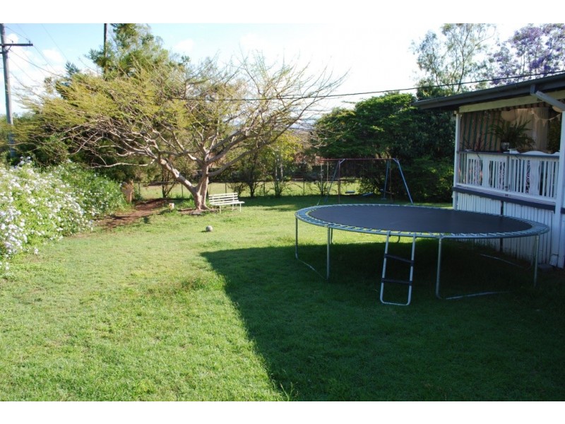 9 Summer St, Laidley QLD 4341