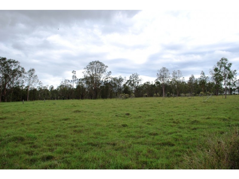Lockyer Waters QLD 4311