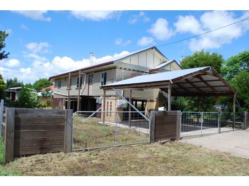 38 Hayes Street, Laidley QLD 4341
