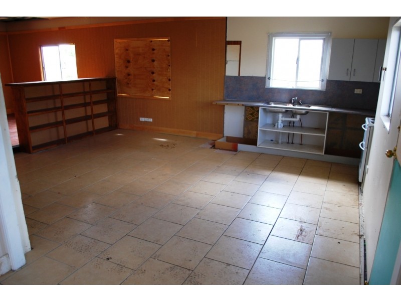 38 Hayes Street, Laidley QLD 4341