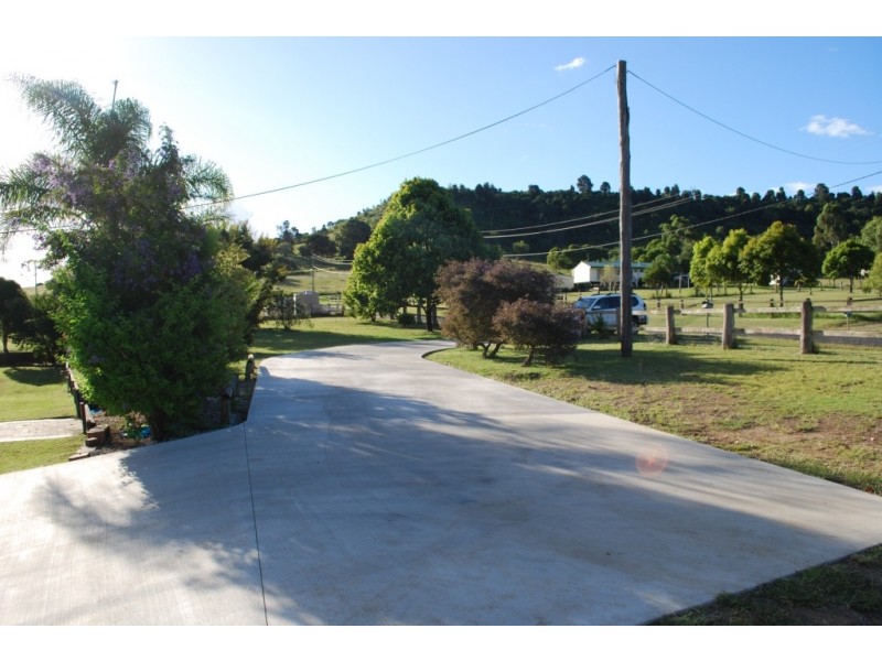 6 Bushman Street, Plainland QLD 4341