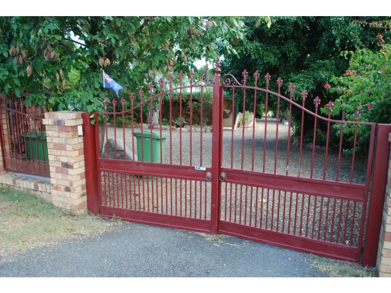 Hatton Vale QLD 4341