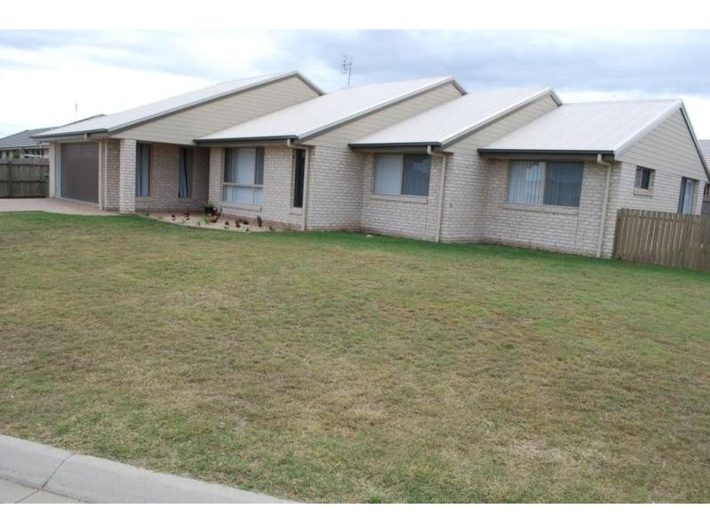 11 Cunningham Ave, Laidley QLD 4341