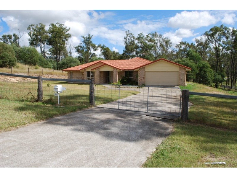 27 Bentley Drive, Regency Downs QLD 4341