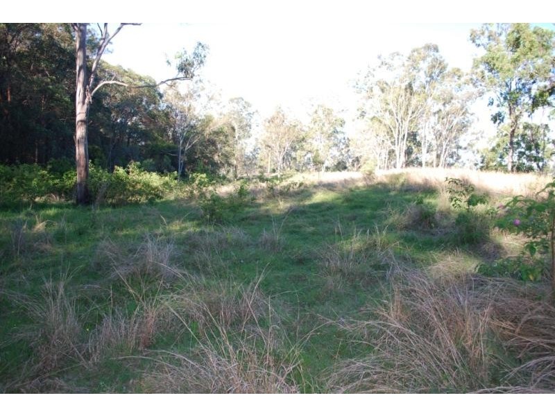 323-327 Coynes Rd, Mount Mort QLD 4340